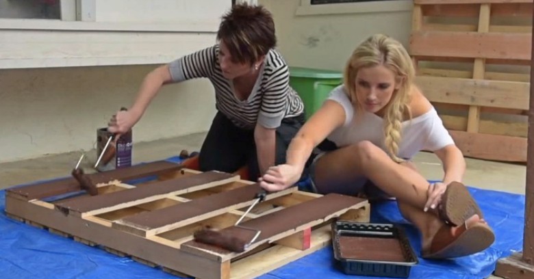 MotherDaughterPaintingPalletTable