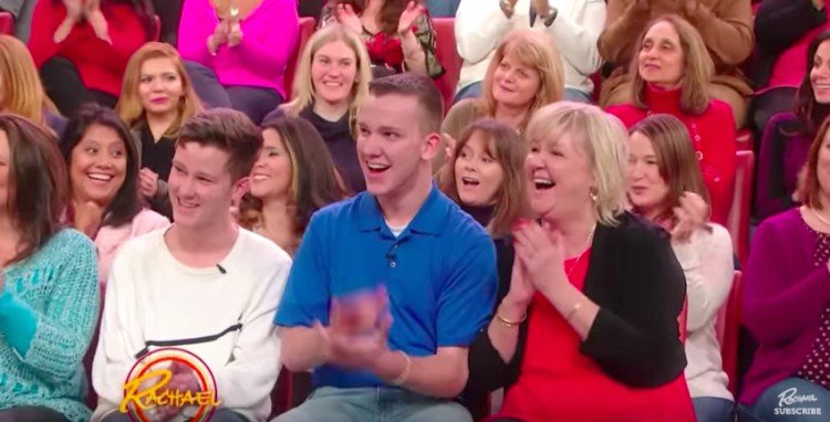 family reacting to makeover