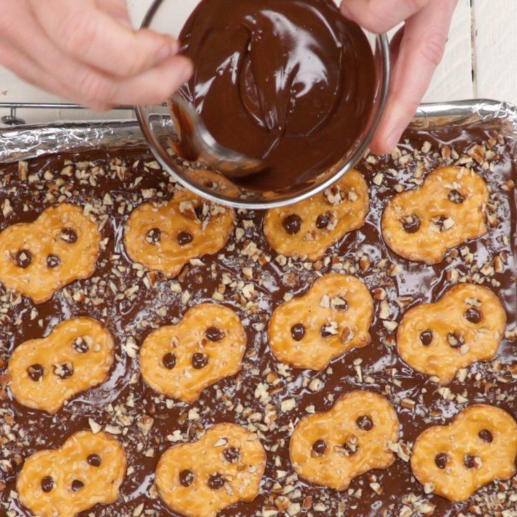 Drizzling Chocolate on Pretzel Toffee Bark