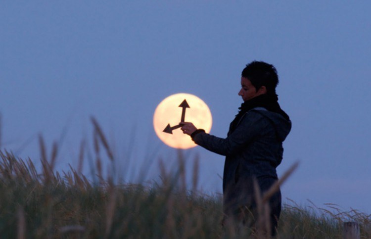 illusion moon