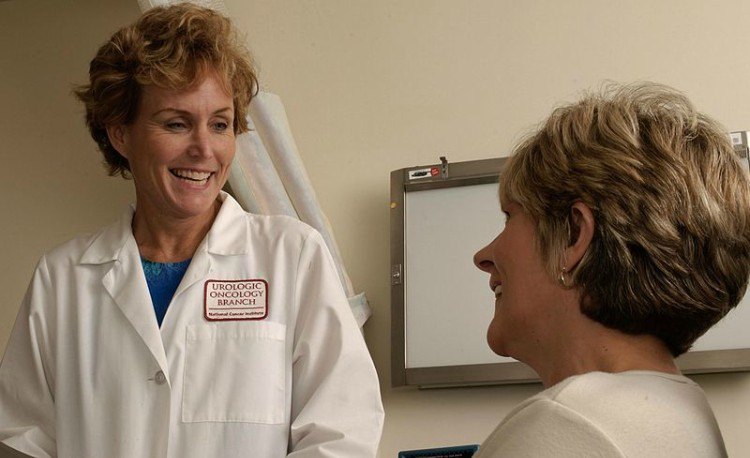 doctor speaking with a patient