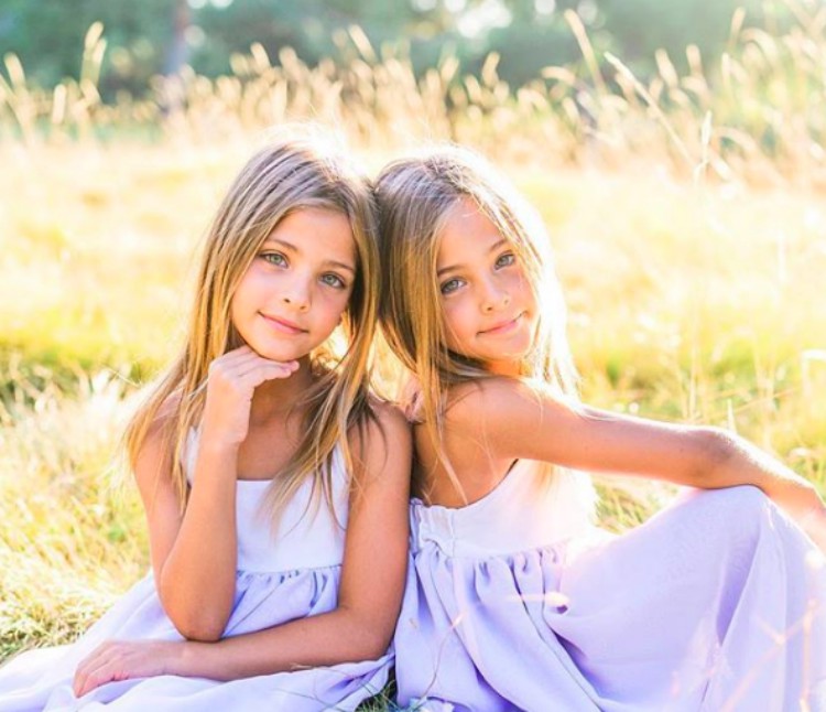 Image of the Clements twins