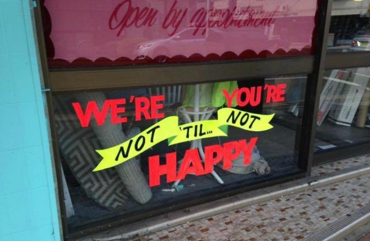 fail window sign