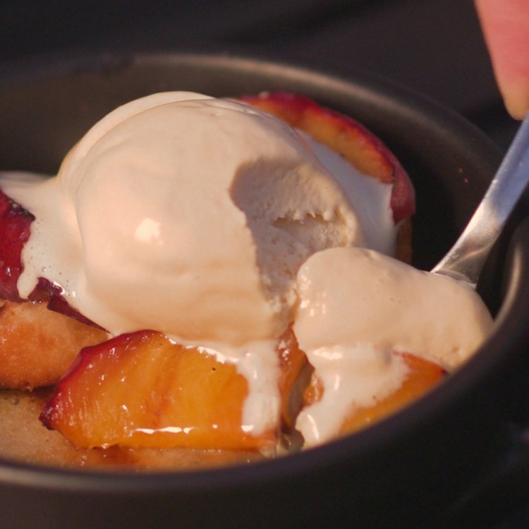 Grilled Peaches and Cake