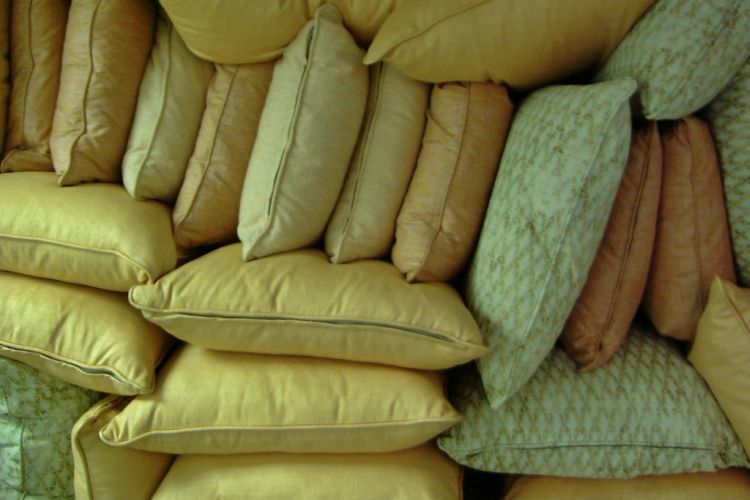 Lots of multicolored pillows