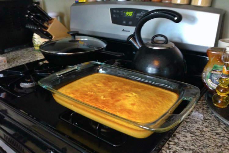 OP LvH Hawaiian Dream Cake Baked 3