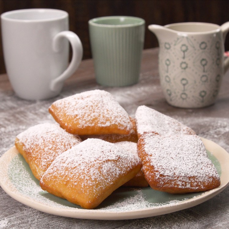 New Orleans Beignets finished product plated
