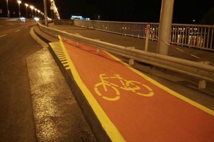 fail bike lane