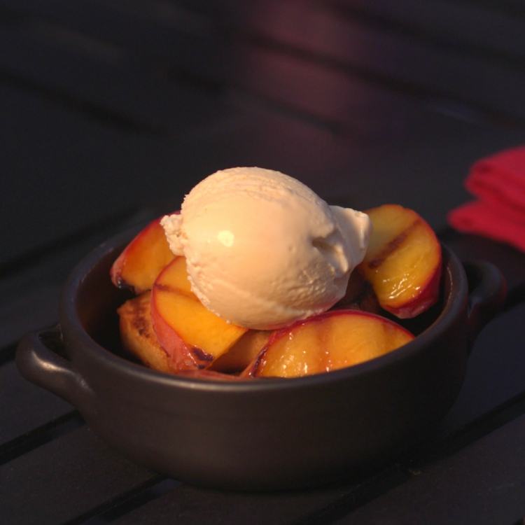 Grilled Peaches and Cake