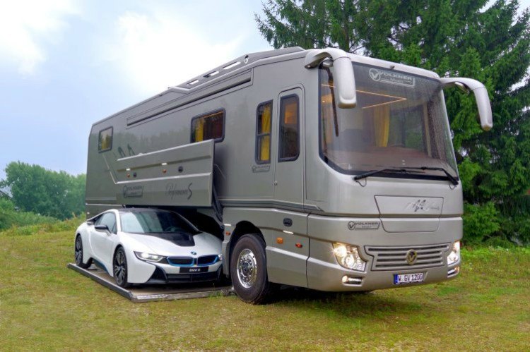 Image of luxury motorhome.