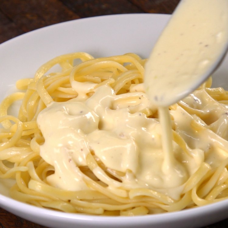 Homemade Alfredo Sauce