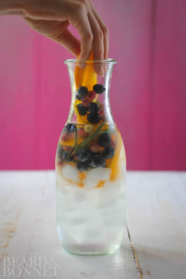 Orange-Blueberry-Lavender-Detox-Water-54health